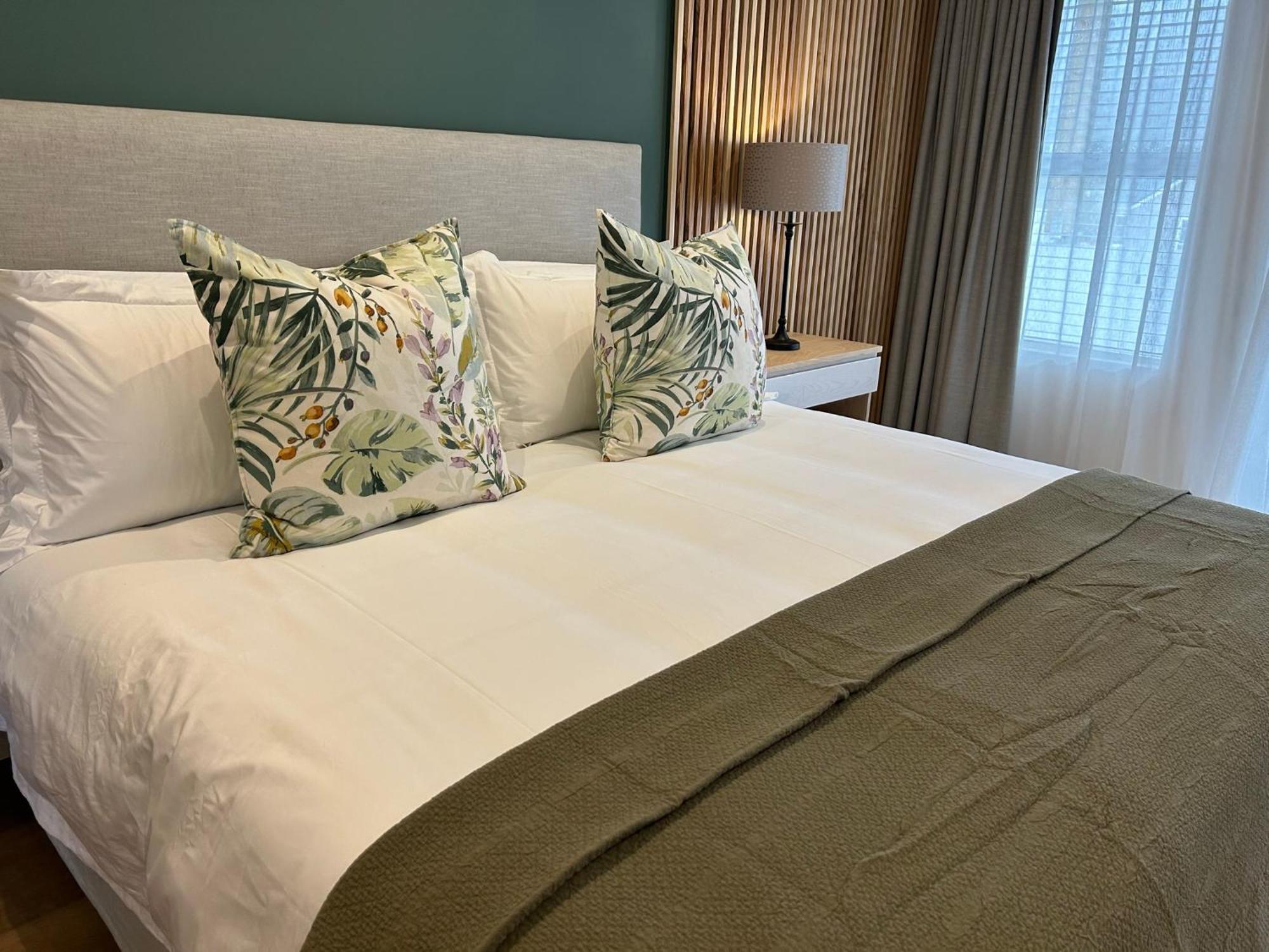 Mirabelle Guesthouse Франсхук Экстерьер фото